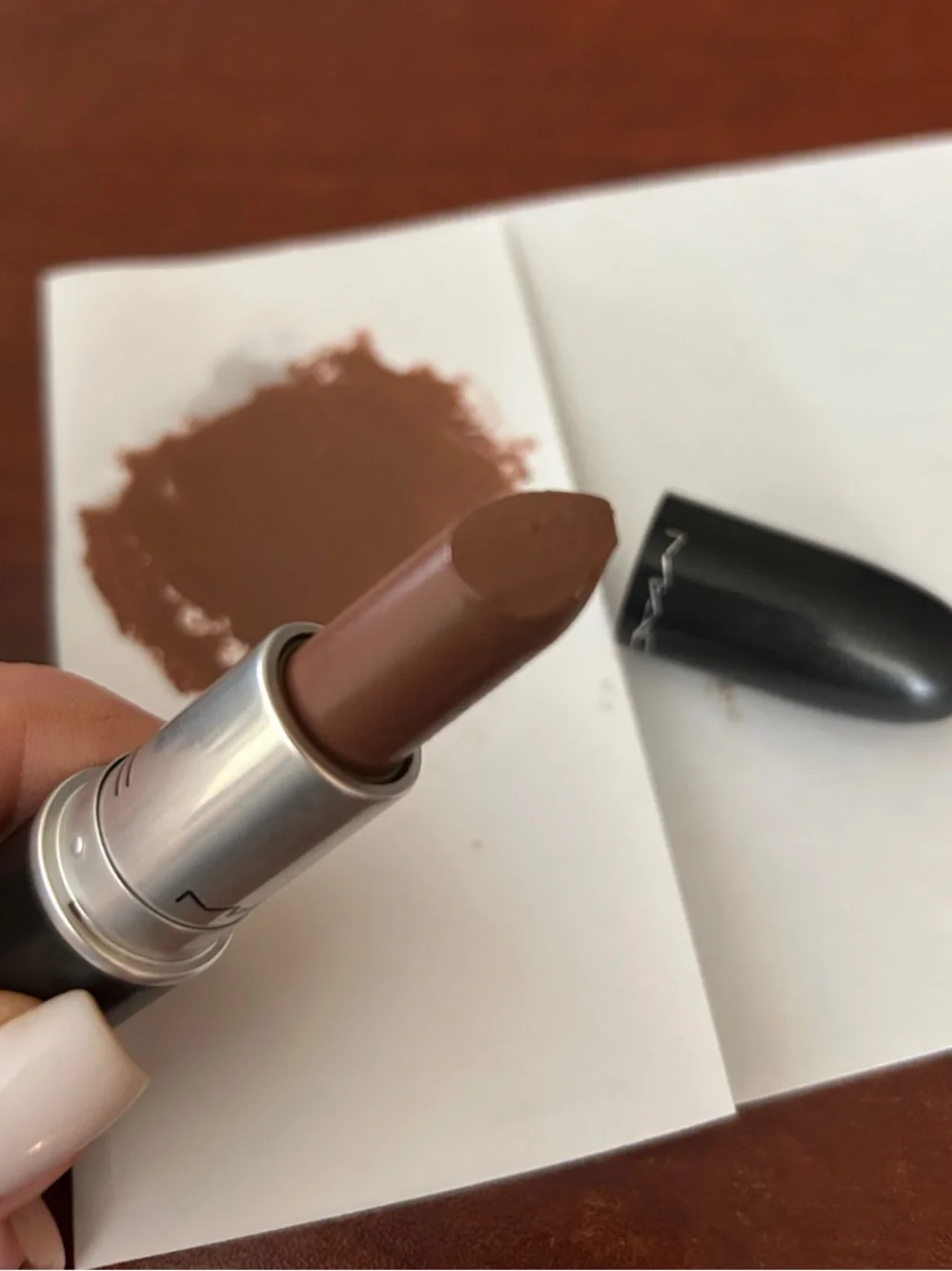 MAC  5N A97 lipstick